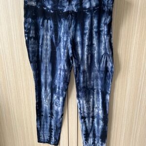 Chocolate Milke Tie-Dye Navy & White Leggings XXL